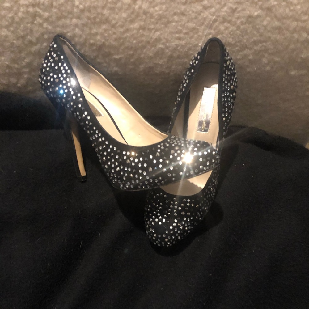 Black sparkly Heels